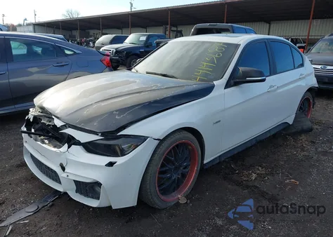 2015 BMW 320I xDrive z USA, uszkodzony, nr VIN WBA3C3G52FNS76891